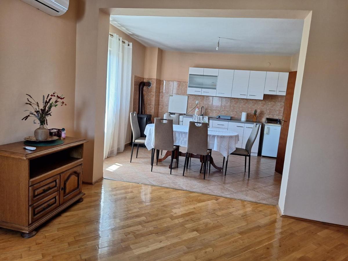Mara Apartment Zadar Exterior photo